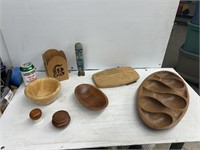 Wooden decorative pieces