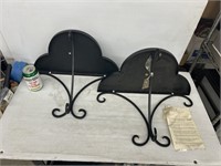 Pottery barn Medina shelf’s