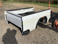 2021-'24 GMC 2500 8' bed with bumper