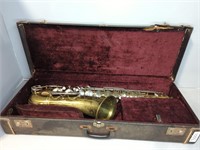 EAST GERMANY TENOR SAX - MISSING NECK