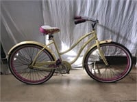 Huffy 26-in Cranbrook Women's Yellow Cruiser Bike