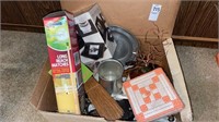 Lot box- variety of items