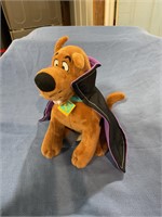 Scooby Doo stuffed animal 8” tall