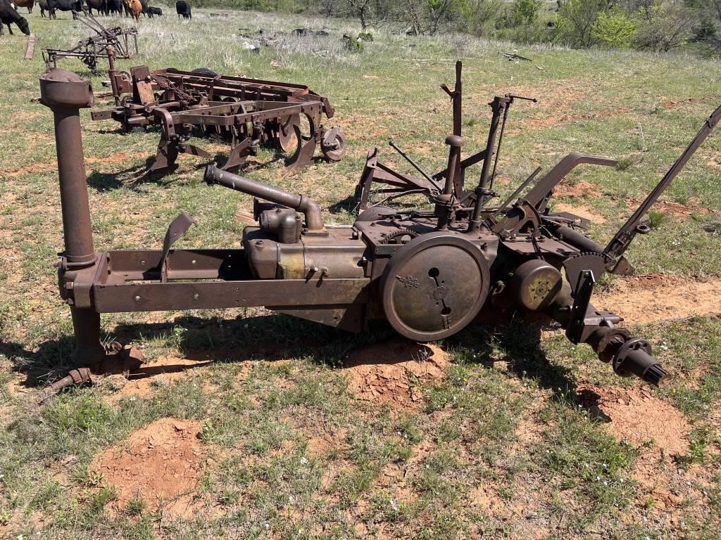 Antique tractor salvage
