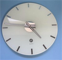 14in glass wall clock working