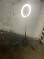 Selfie light on stand