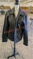 Size medium leather women's jacket