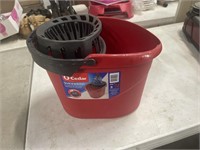 O-Cedar Mop bucket