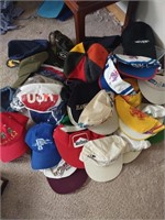 Lot of various collector hats and painters caps,