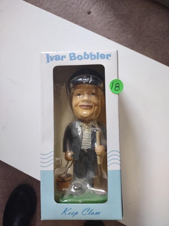 Ivars bobble head collectable,back bedroom