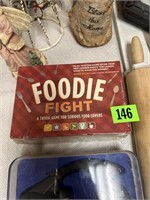 foodie fight trivia game