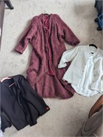 Womens Sweater Lot (Master Bedroom)