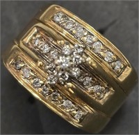 $4225 10K  Diamond(0.4ct) Ring