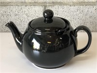 Crown Stoneware 6 cup teapot w/infuser