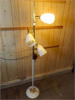 Mid Century Pole stand, 1 light works, 61" tall