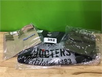 Hooters Merchandise - T-shirts and Sweater