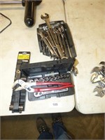 ASSORTED TOOLS & CRAFTSMAN WRENCHES