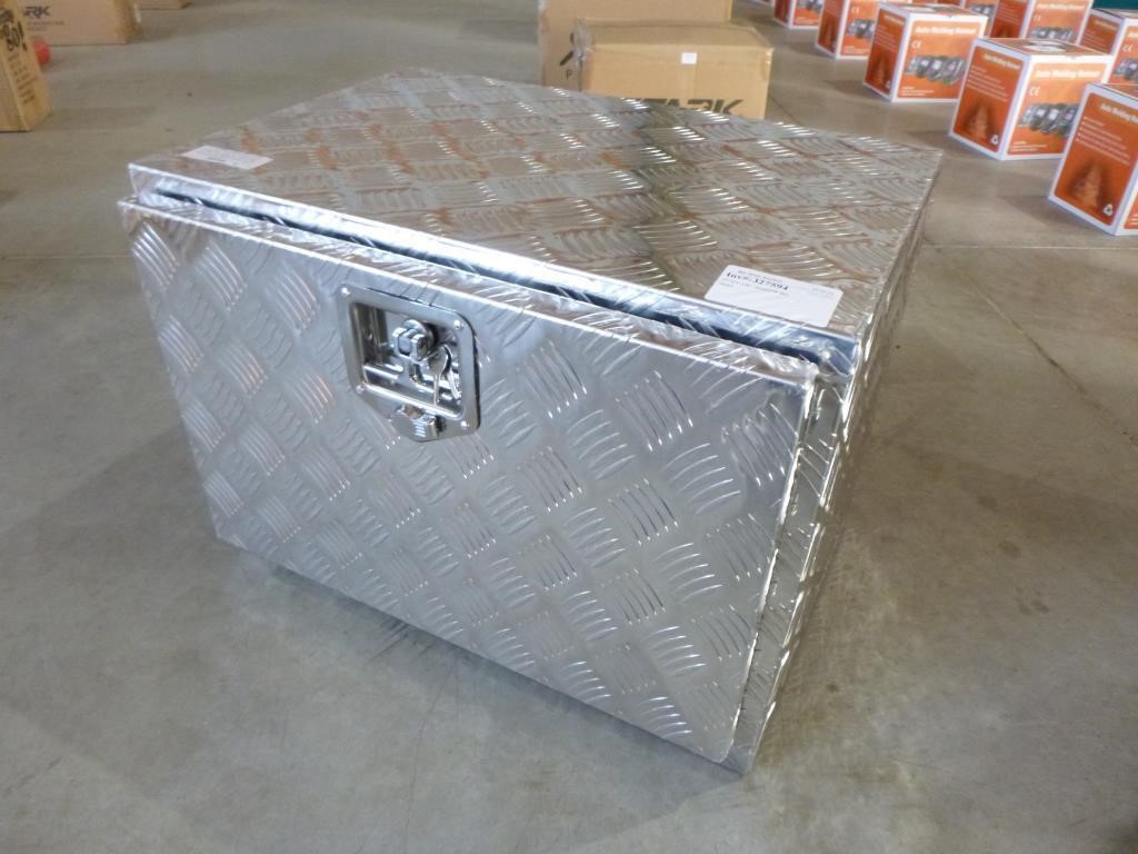 17"x24"x18" Aluminum Box