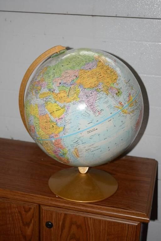 WORLD GLOBE