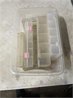 Tote containers