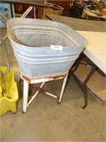 WASH TUB ON STAND