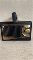 Vintage Motorola Model 56L1 radio