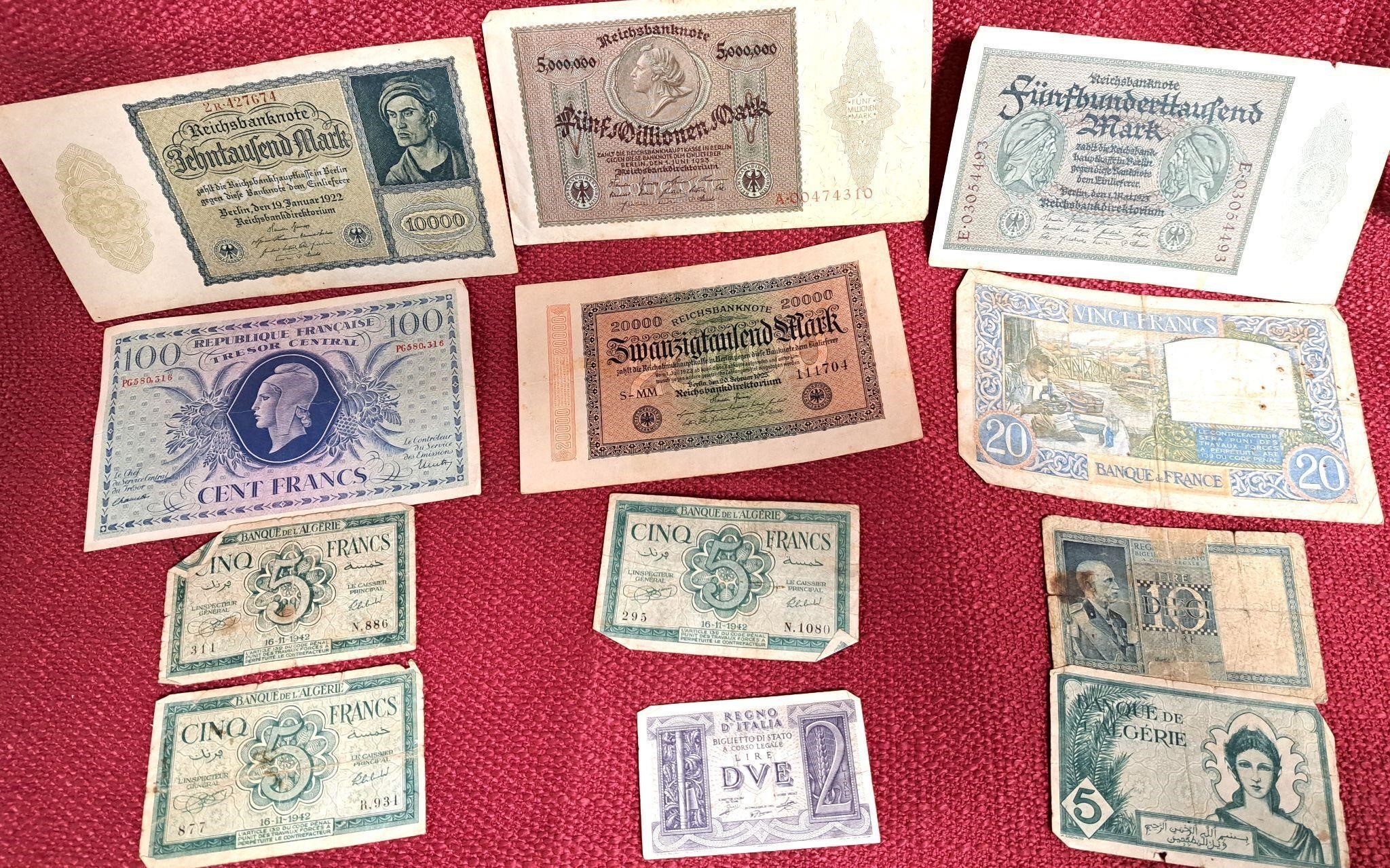 ASSORTED FOREIGN PAPER CURRENCY LOT