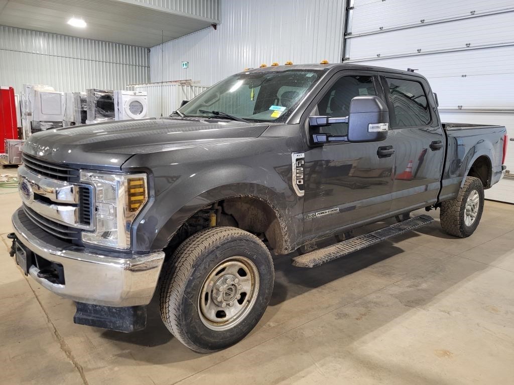 2018 Ford F250 XLT Pick Up Truck