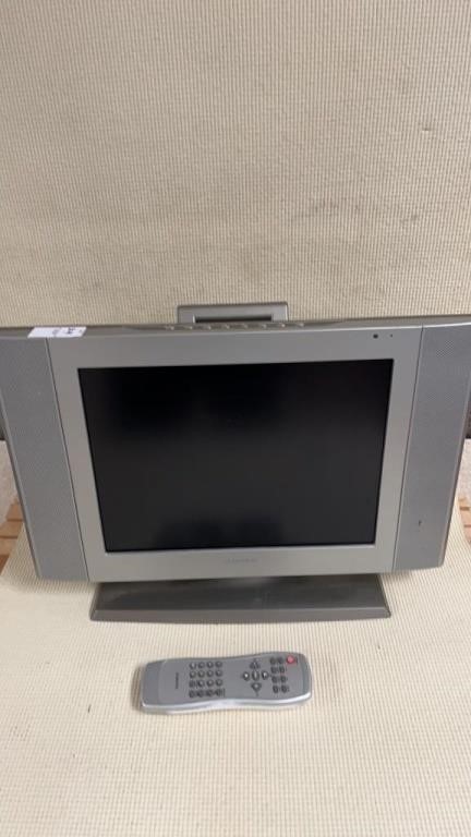 Audiovox 15 inch LCD TV with swivel base
