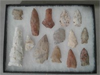 (14) Arrowheads, Artifacts