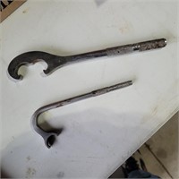 2 - SNAP-ON TOOLS