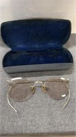 Antique EYE GLASSES CASE And Glasses