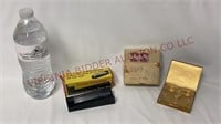 Vintage Coin Counter & Money Pocket Compact Box