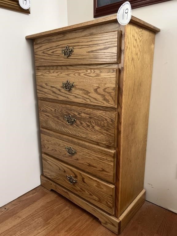 5-Drawer Oak Dresser Great Condition