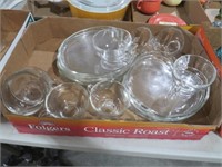 COLLECTION OF GLASSWARE PLATE & CUPS