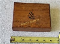 nautica solid wood & velvet jewelry box!