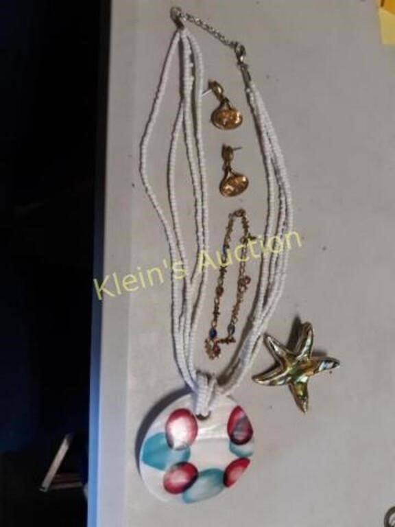 Jewelry Estate Lot Shell Necklace, Earring, Starfh