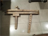 Ant. Wooden Bench Vise