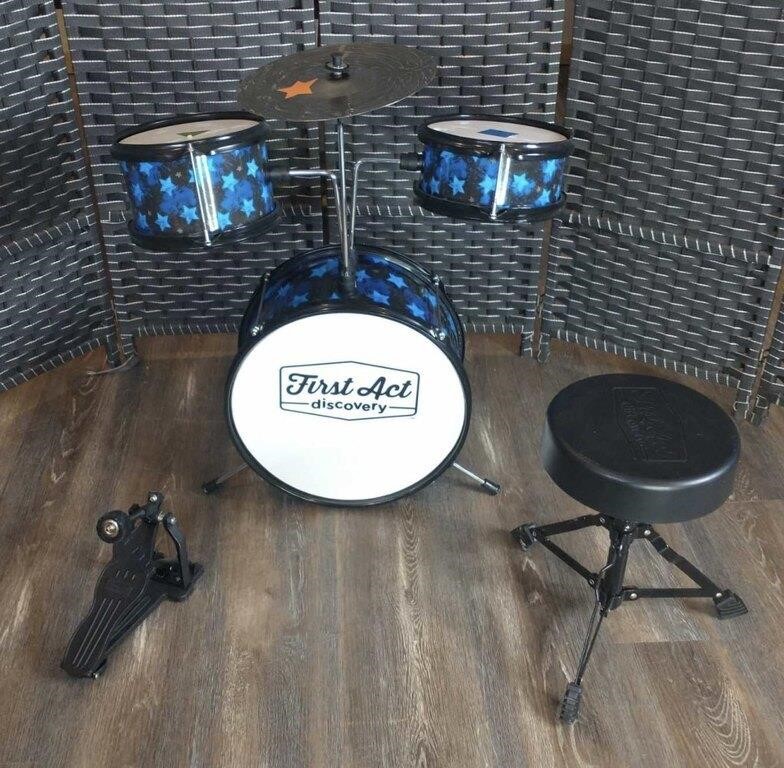 Child’s First Act Discovery Drum Set & Seat