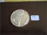 441-1974 MEDALLIC YEARBOOK STERLING SILVER PROOF