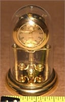 Vtg Shannons Quartz Miniature Dome Top Clock