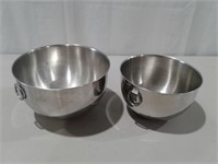 (2) Stainless Mixing Bowls (7&8")