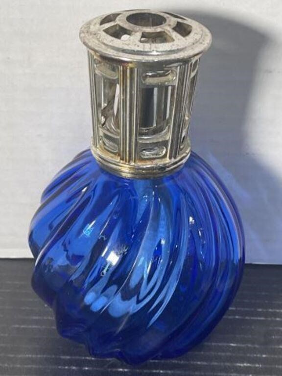 VINTAGE BLUE SWIRLED GLASS FRAGRANCE LAMP 6.5T X