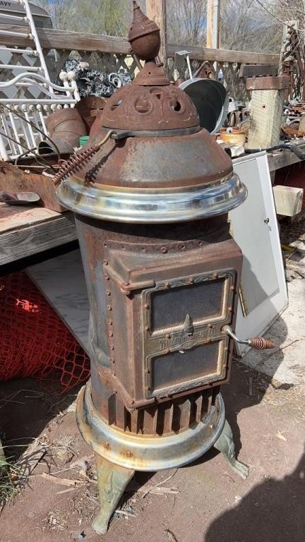 Antique Thelin-Thompson Parlor Stove