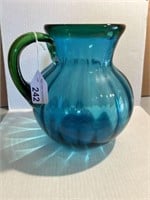 VINTAGE BLUE RIBBED ART GLASS PITCHER WITH GREEN