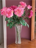 Vase w/Roses