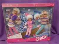 Winter Holiday Barbie, Skipper, Stacie, Kelly