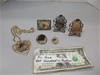 Assorted agate jewelry and mini frames