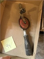 VINTAGE HAND CRANK DRILL