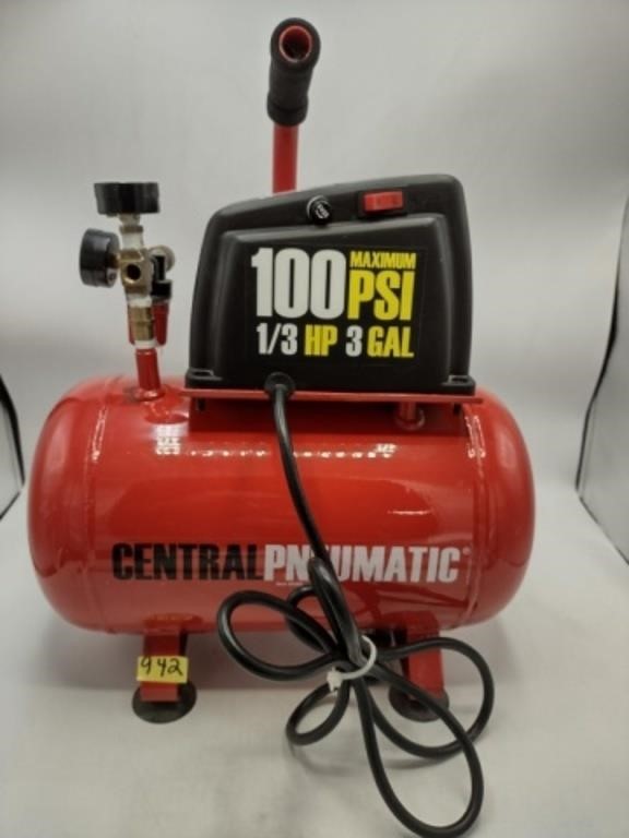 Working 1/3 HP Central Pneumatic Air Compressor